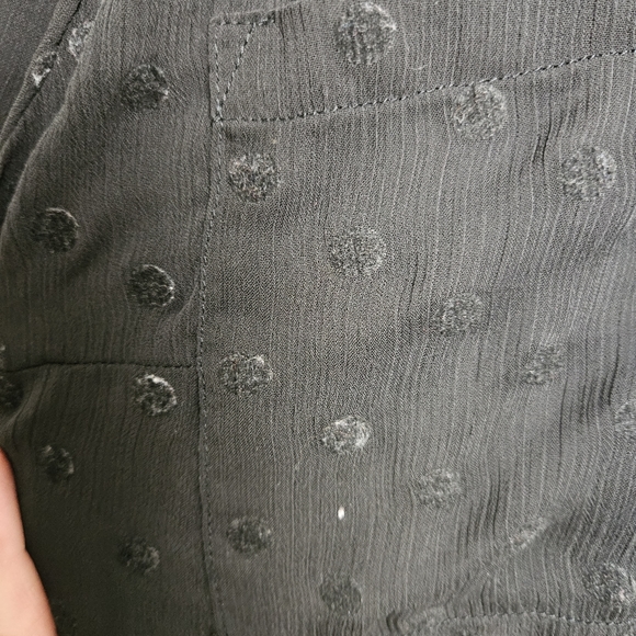 torrid Women's Sheer Flocked Polka Dot Black Button-down Shirt Size 4X - Picture 9 of 12